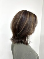 ビーグレイス&nbsp;クールバレイヤージュ×30代立体感ミディ