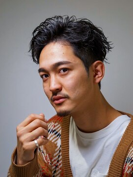 ゴート(GOATO) 大人ショート　ツーブロック　短髪　かきあげショート