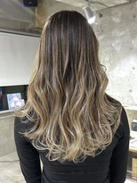 ラック(LUCK)&nbsp;ベージュバレイヤージュ/船橋/くすみベージュ/細めハイライト