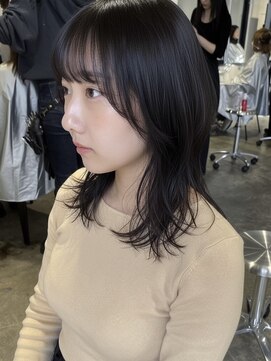 エイチ ウルフカット 大阪梅田(811) フェイスフレーミングルーツカラー天使の羽バングネオウルフボブ