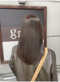 セミロング×柔らかベージュ