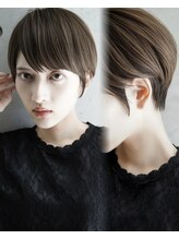 カライング(ing)&nbsp;大人可愛い20代30代40代黒髪前下がりショートボブ丸みショート◎