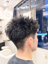 シュヴー 築地(CHEVEUX) 【築地】メンズ/ツイスト/スパイキーショート/髪質改善
