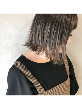 ミント(mint) 赤み無くした透明感グレー！