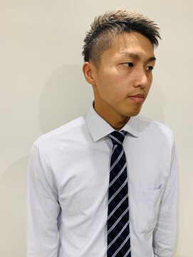 アンダーバーホワイト 南海難波店(_WHITE) ビジネスショート