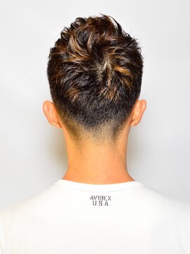 ワンワンオー バーバーショップ 博多店(@110 BARBER SHOP) スパイキーショート