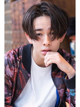 ロジッタ(ROJITHA) 【ROJITHA】前下がりショート×ウォームブラウン