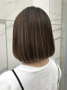 ブリス(VLISS) 乾かしただけで決まるナチュラルボブ