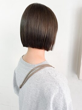 キャンバス バイ ネオリーブ 横浜西口(Canvas by neo.) ミニボブ　ナチュラルボブ　ぱっつんボブ　縮毛矯正　ベージュ