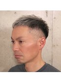 白髪・うす毛をカバー!ハイトーンのベリーショート