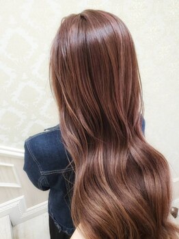 ティンク(Tink)の写真/≪透明感溢れるデザインカラー≫SNSで話題!赤味を消したアディクシーorイルミナカラーで外国人風スタイル＊