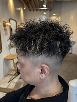 アメラボ(AmeLab)&nbsp;名古屋天白区梅ヶ丘大人メンズツイスパフェード