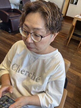 ビハツヤ(BIHATSU-YA) ツイストスパイラルパーマ 刈り上げマッシュ