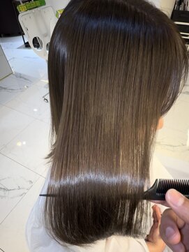 リーホリエ(Lee Horie) 髪質改善ストレート/赤味消し【池本】