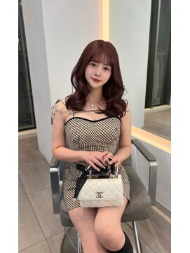 ノク(nok) ピンクふんわりミディアム_オリーブベージュレイヤーカット