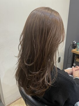 アルター(aL ter) 【ブラウン×ロングレイヤー】黒髪/小顔/ワンレン鎌取/林愛華