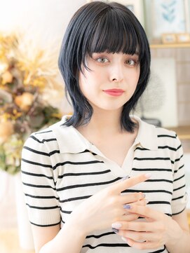 カバーヘア ブリス 上尾西口店(COVER HAIR bliss) ぱっつん前髪大人ガーリーミディアムウルフh3上尾20代30代40代