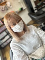 ボヌー(Bonheur) 重めの内巻きボブ