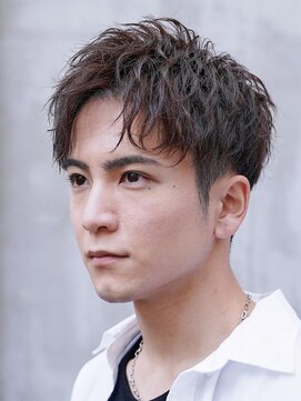 レタッチ バイ フィフス 天神大名(RETOUCH by fifth) 福岡大名メンズパーマスパイキーショートスパイラルパーマ30代