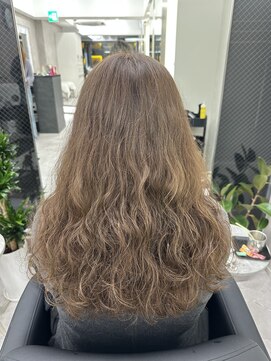 アルドーレ(Ardore) 簡単スタイリング☆オリーブベージュ