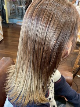 【OggiOtto取扱い★】こだわりの商材を使用し、ダメージでお悩みの方にも嬉しい！髪の状態を見極め施術◎