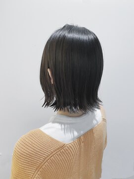 リンク(Lin9) ボブ/暗髪／グレージュ