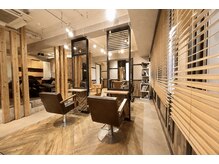 オーブ ヘアー リリー 博多2号店(AUBE HAIR lily)の雰囲気(柔らかい光の差し込むリラックス空間【博多/髪質改善/ショート】)