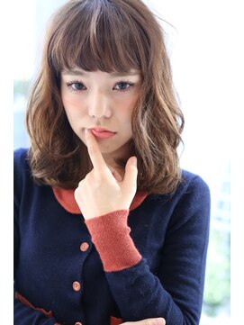 ジルバイジアン(JILL by GIEN) フレンチシックで無造作な抜け感スタイル