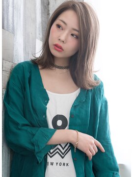 リリーオブザベイス(Lily of the Vase) 外ハネボブ