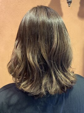 アイムアネックス サラ 三条店(I'm annex sala) ツヤグレージュ