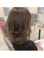 ジュール(Jule)&nbsp;森口が創る◎30代40代50代◆ひし形シルエットくびれミディa