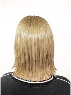 アンサン(unsung) 柔らかゴールド