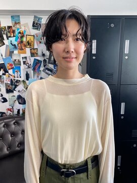 クイン(qin) ハンサムショート×ニュアンスパーマ