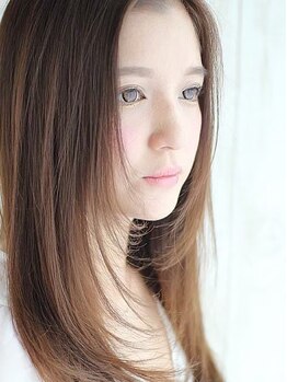 真っ直ぐ過ぎない自然なストレートヘアが叶う♪今まで縮毛矯正ができなかった方も一度ご相談ください！