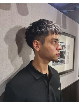 ラヴィザバーバー 理容室(LAVIE the BARBER) ショート2ブロック短髪メンズヘアレイヤー