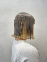 ポート 蕨(PORT)&nbsp;ホワイトグレージュ×イヤリングイエロー【高岩美季】