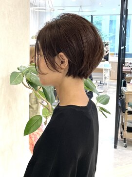 ザザ シンジュク(ZA/ZA shinjuku) 伸ばしかけボブ