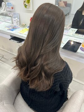 エレラビューティー(ELERA beauty) 透明感ミルクティーアッシュグレージュ