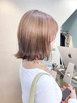 フラム 渋谷(flamme) ◯ベージュとブラウンのルーツカラー