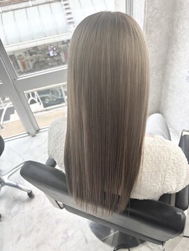 アイリス 天文館店(AIRIS) ミルクティーグレージュ