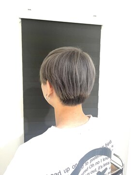 イロアイ(iro I) シルバーカラー