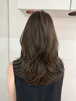 ムード(MOOD,)&nbsp;暗めカラー/グランマッシュ[レイヤーカット/髪質改善/銀座]