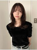 ミディアムレイヤー　レイヤーカット　ダークグレージュ