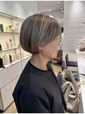 白髪活かし　ハイライト　マッシュbob マダム
