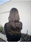 ミルクティグレージュ×ロングヘア