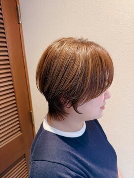 ヌーク(NUUK) ショートウルフ×ベージュカラー