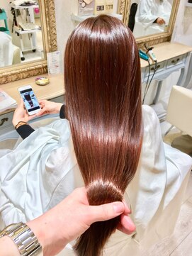 アンド ラ ブランシュ(&.La Blanche) 関塚おすすめ【&.La Blanche のヘアエステ】艶ピンクベージュ