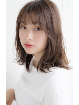 ルティア(Lutia) ナチュラルベージュ