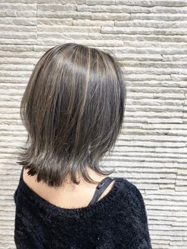 ビスイル 秋葉原店(Vis ill) ハイライト/アッシュ/アッシュグレージュ/ソフトウルフ/肩ライン