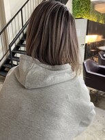 ヴィオラカラー(VIOLLA COLOR) シャドールーツ